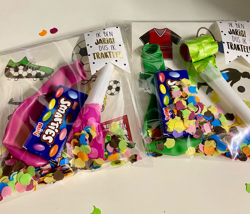 Traktatie Zakje Feest Thema Voetbal Met of Zonder Snoepjes