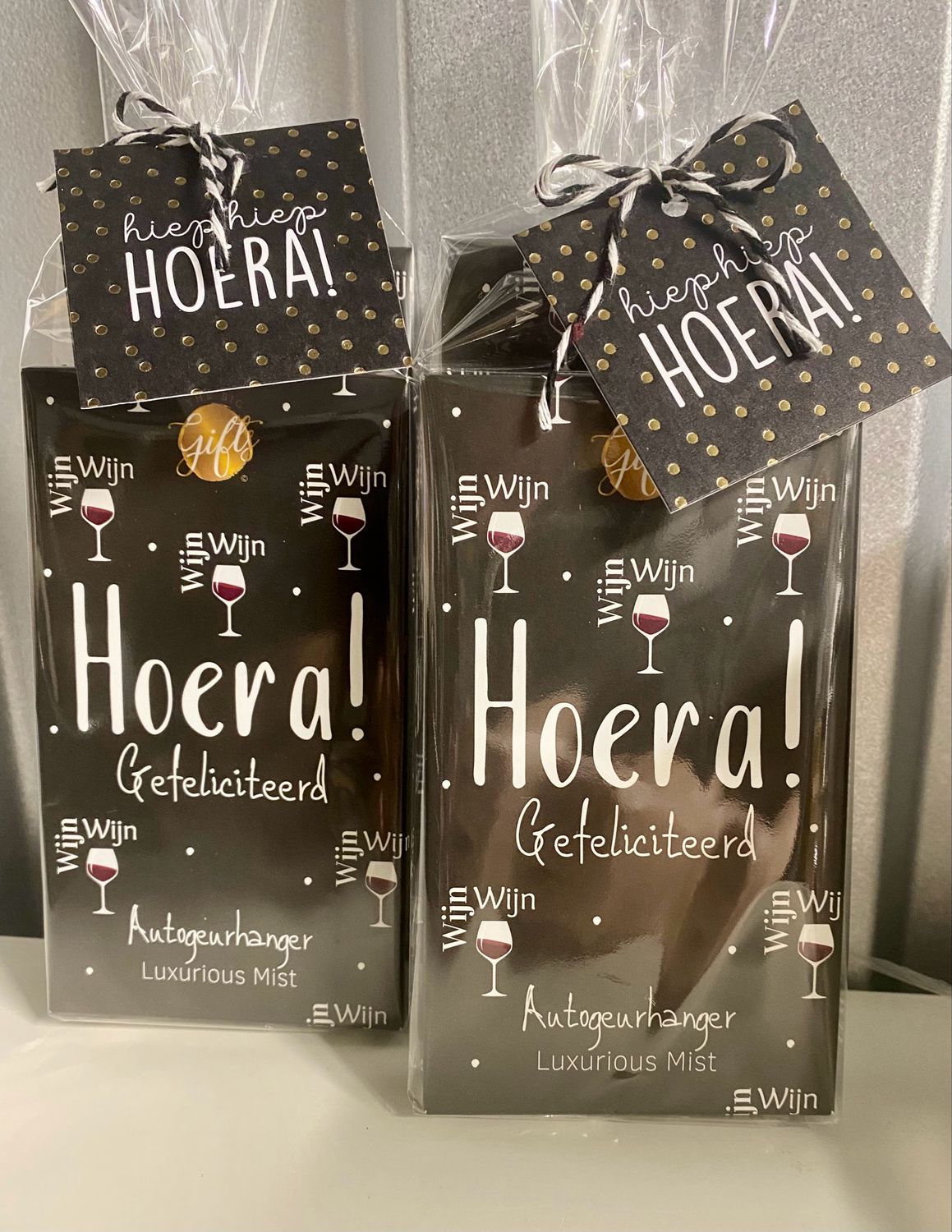 Autogeurhanger Gefeliciteerd Wijn