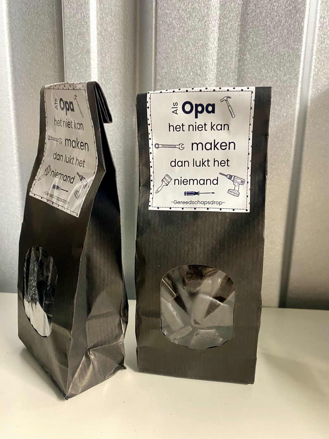 Blokbodemzakje Als Opa Het Niet Kan Maken ... Gereedschapsdrop Blokbodemzakje Als Opa Het Niet Kan Maken ... Gereedschapsdrop