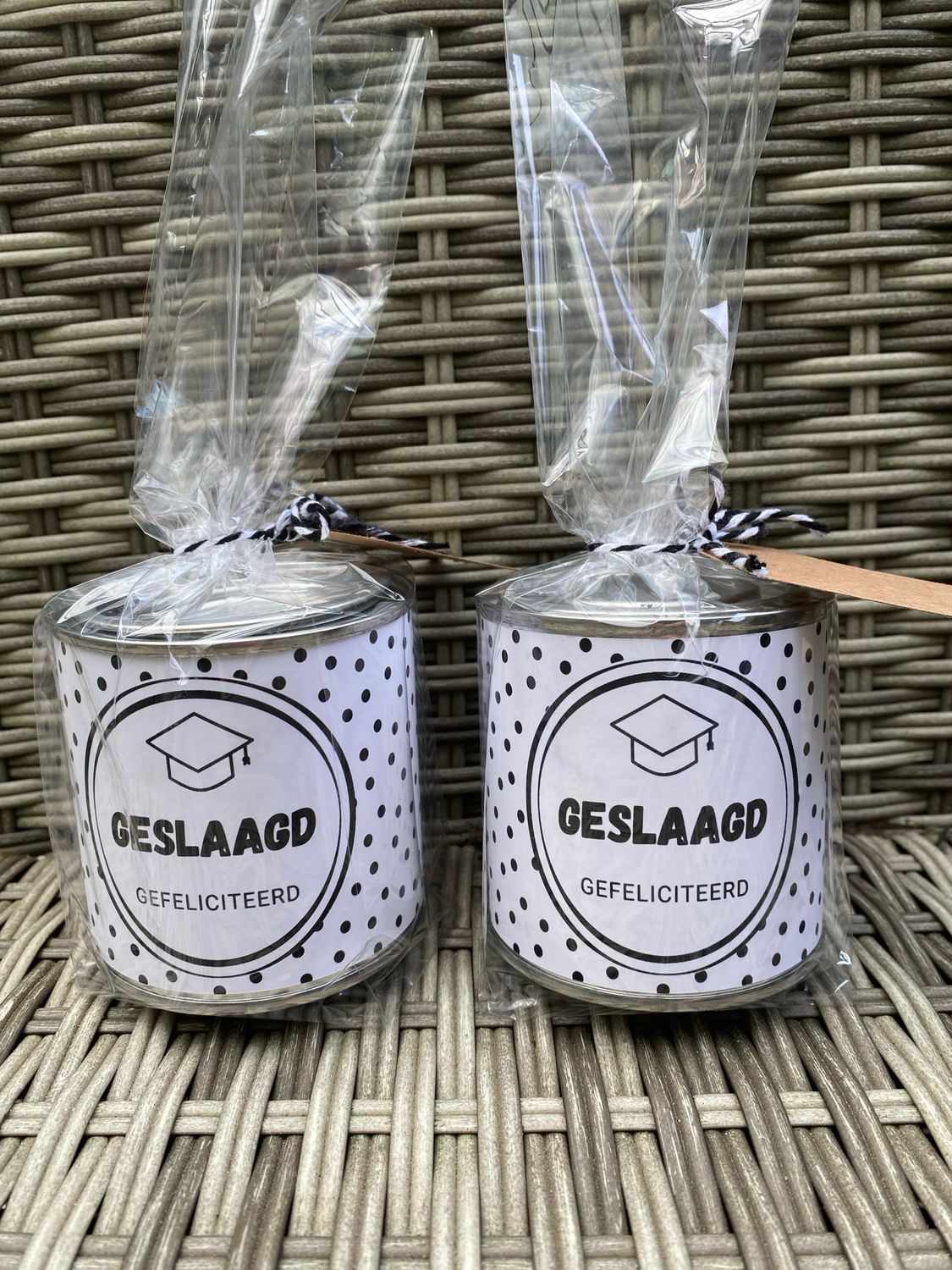 Cadeaublikje gevuld met snoep - Geslaagd Cadeaublikje gevuld met snoep - Geslaagd