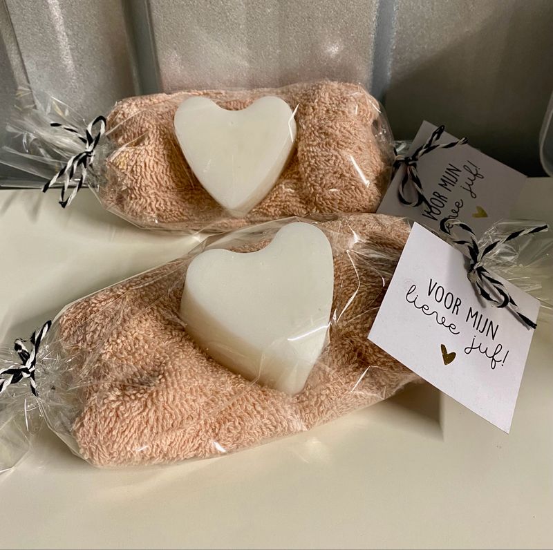 Voor Mijn Lieve Juf Setje Zeepje Hartje Voor Mijn Lieve Juf Setje Zeepje Hartje