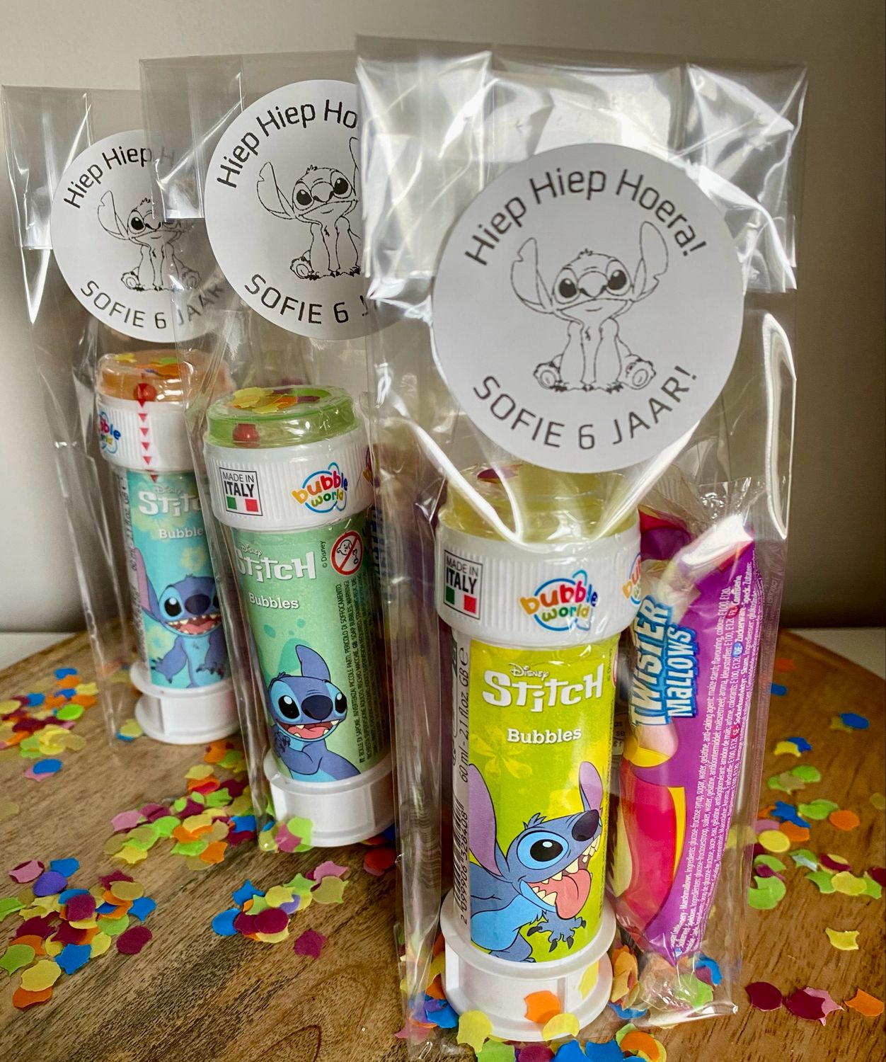 Traktatie Stich Bellenblaas Met Of Zonder Snoepjes Traktatie Stich Bellenblaas Met Of Zonder Snoepjes