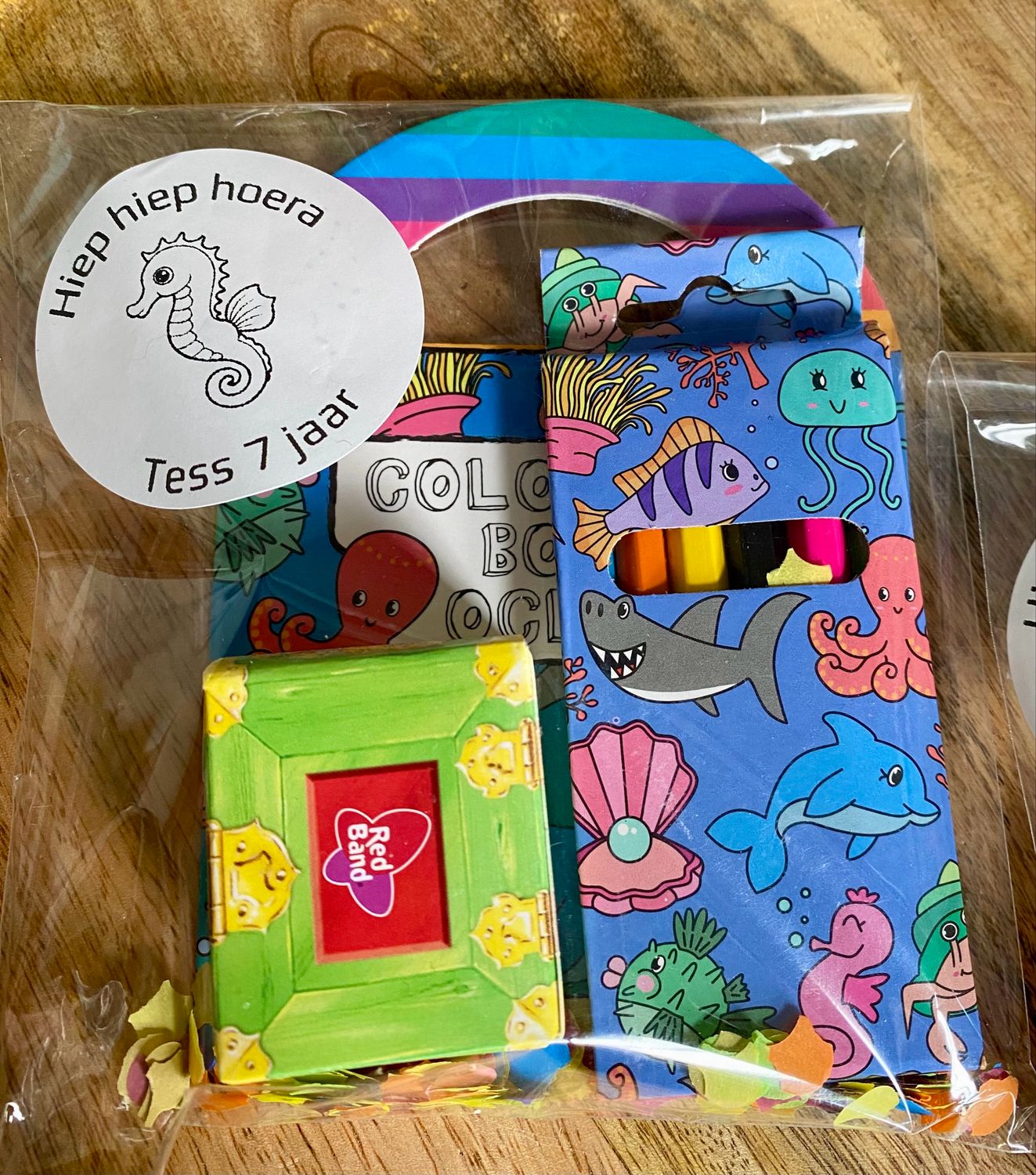 Traktatie Oceaan/Zeedieren Kleurboekje en Potloodjes Met Of Zonder Snoepjes Traktatie Oceaan/Zeedieren Kleurboekje en Potloodjes Met Of Zonder Snoepjes