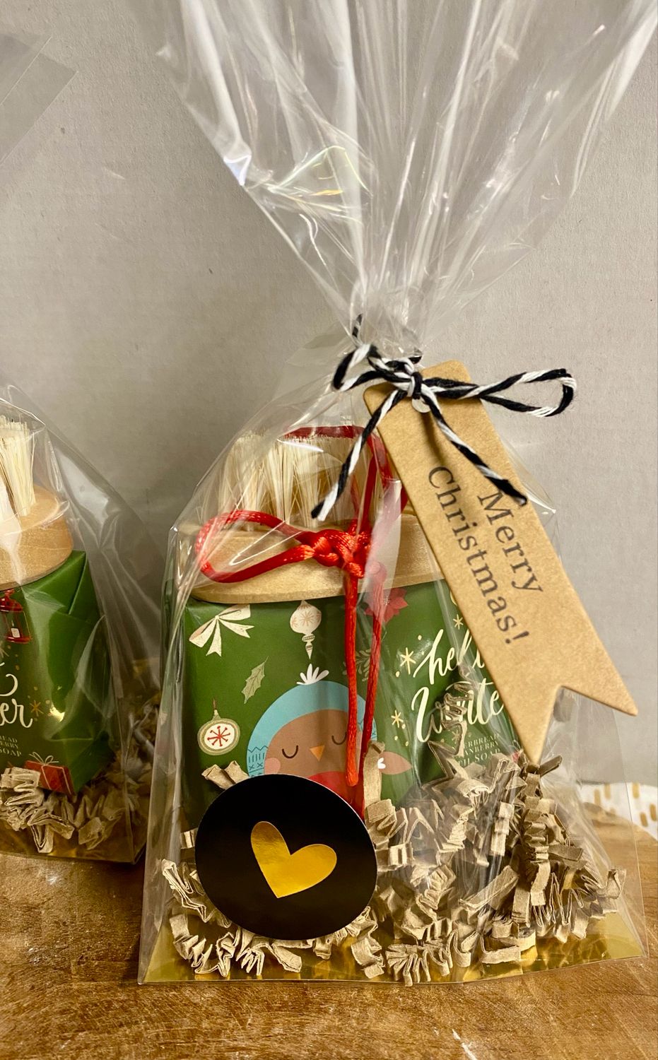 Hand care set HELLO WINTER incl. 100g soap, nailbrush Hand care set HELLO WINTER incl. 100g soap, nailbrush