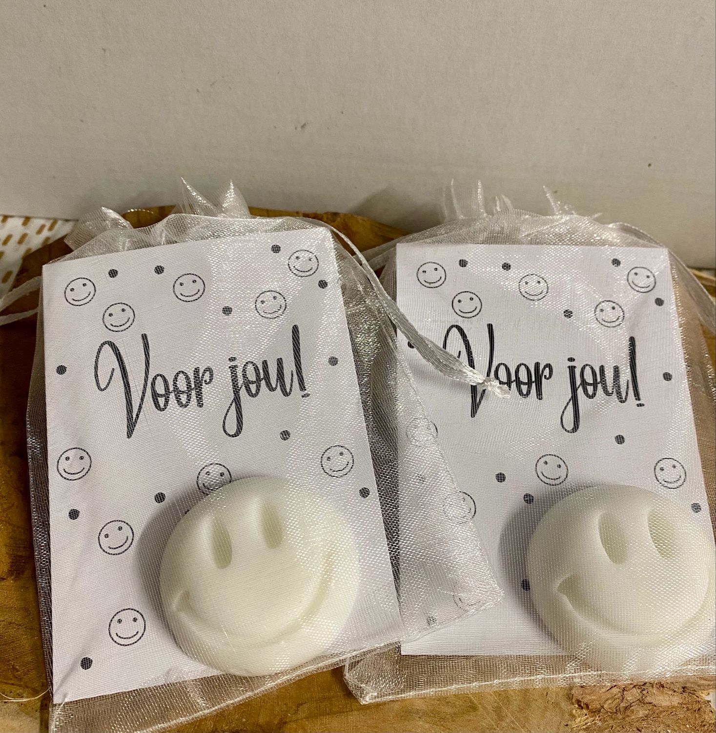 Presentje Voor Jou Smiley Zeepje Presentje Voor Jou Smiley Zeepje