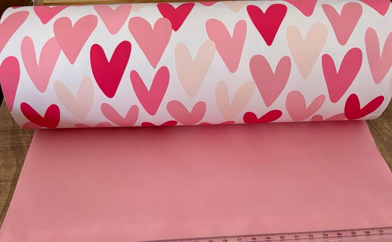 KP® Coated papier Hartjesregen Red/Pink AZ Pink 30cm X 1 Meter - KP® Coated papier Hartjesregen Red/Pink AZ Pink 30cm X 1 Meter -