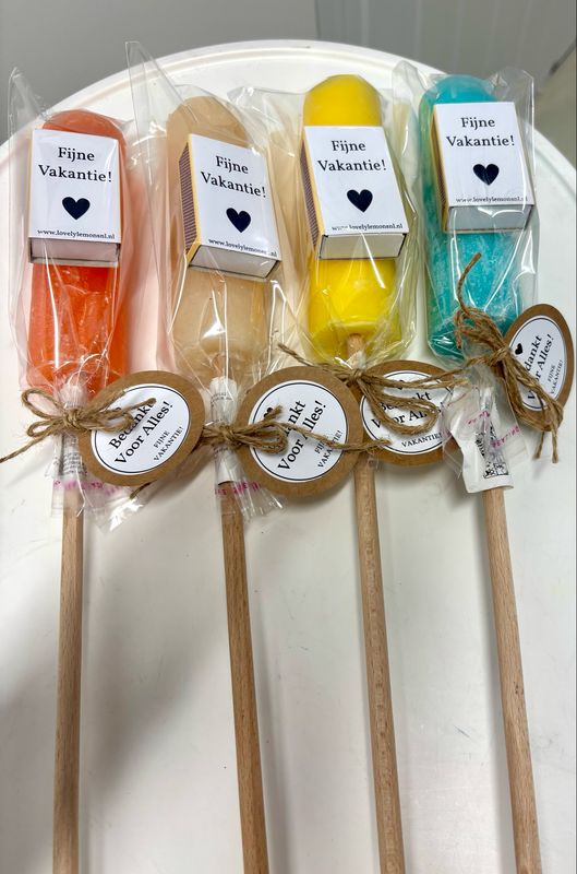 Cadeauset Kaars Tuinfakkel Met Lucifers Fijne Vakantie Cadeauset Kaars Tuinfakkel Met Lucifers Fijne Vakantie