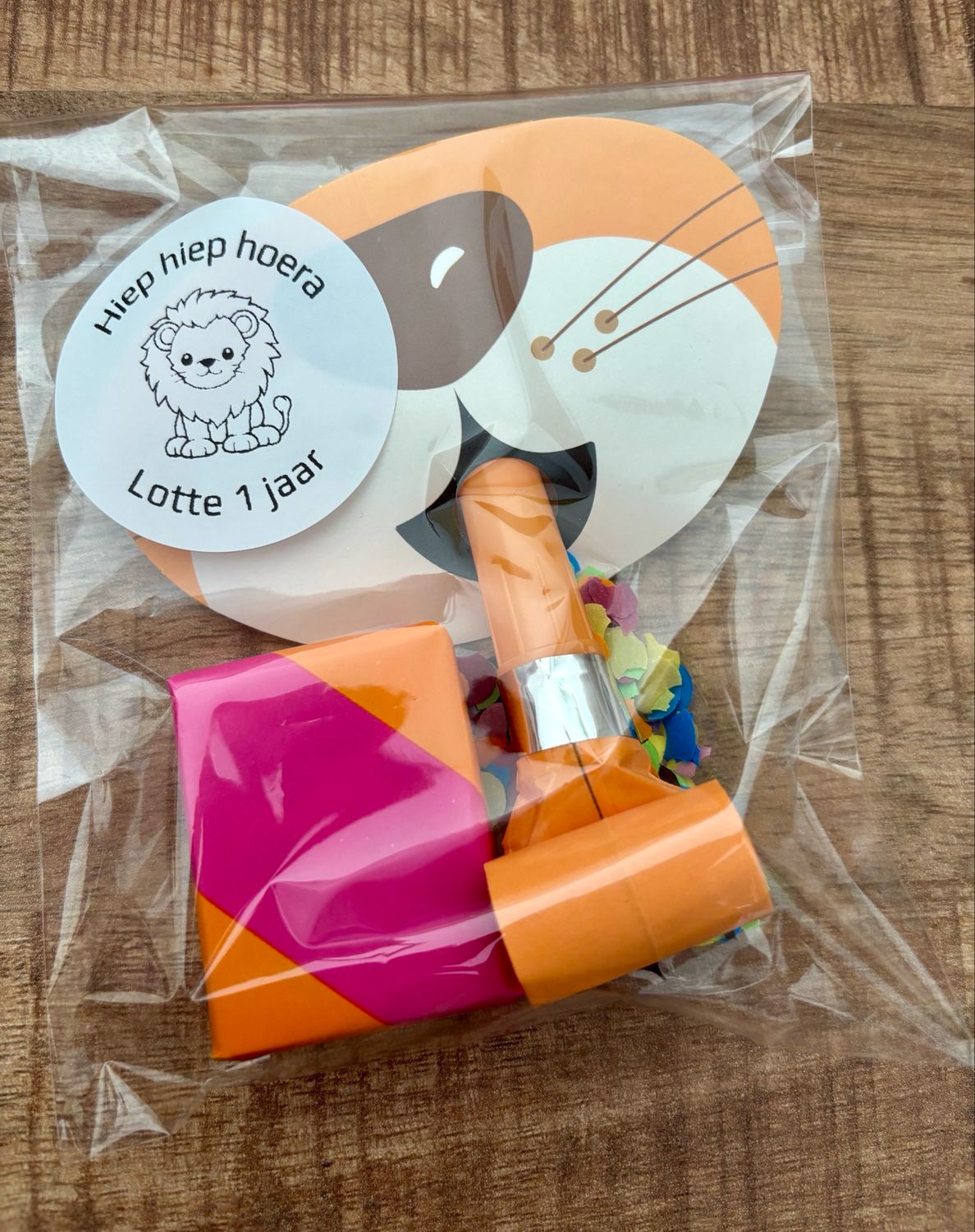 Traktatie Leeuw/Safari Roltong Met Of Zonder Snoepjes Traktatie Leeuw/Safari Roltong Met Of Zonder Snoepjes