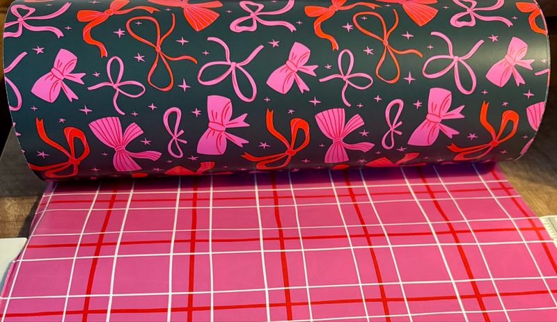 KP® Cadeaupapier Bows 30cm x 1 mtr KP® Cadeaupapier Bows 30cm x 1 mtr