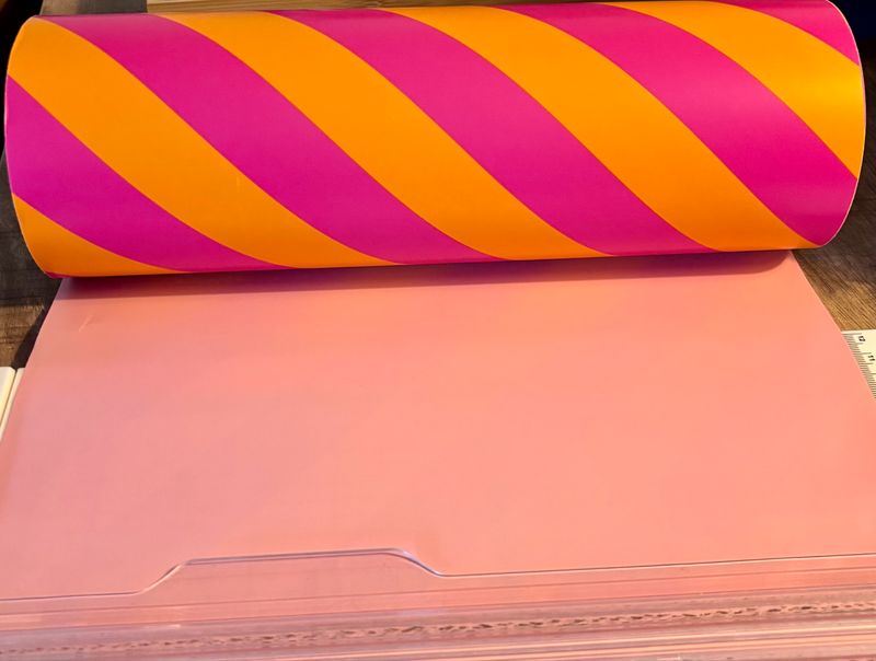 Coated papier Stripes Orange AZ Pink 30 cm x 1 mtr Coated papier Stripes Orange AZ Pink 30 cm x 1 mtr