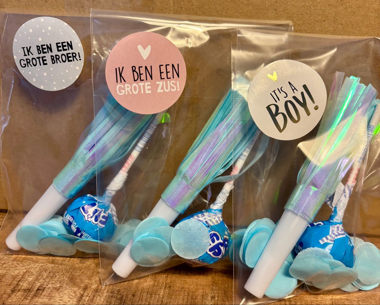 Geboorte Traktatie Blauw Feesttoeter Met Lolly