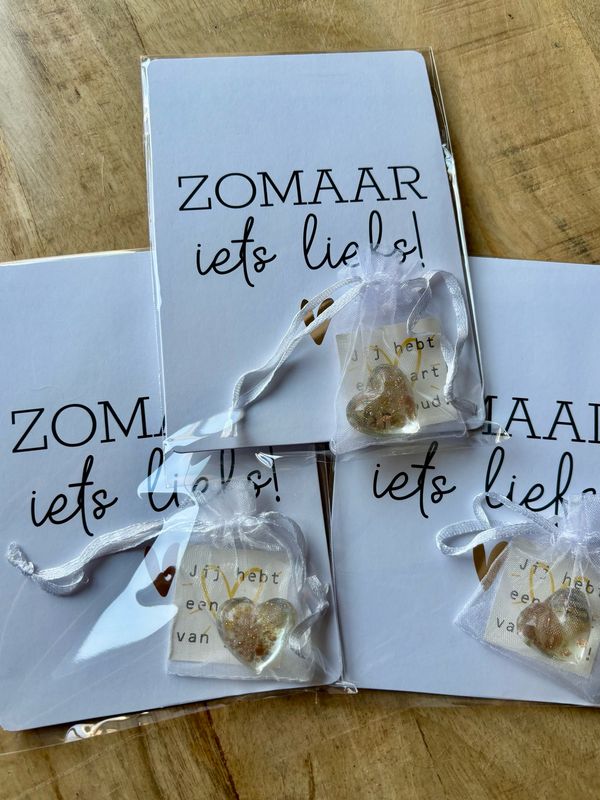 KP® Wenskaarten - Zomaar iets liefs & Hart Van Goud Geschenkje