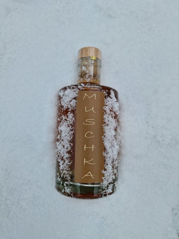 MUSCHKA 0,5l MUSCHKA 0,5l