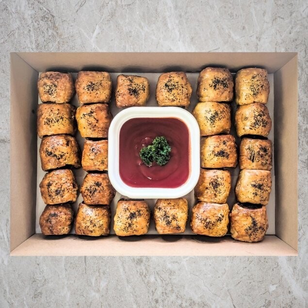 Cocktail Sausage Roll Platter (24)