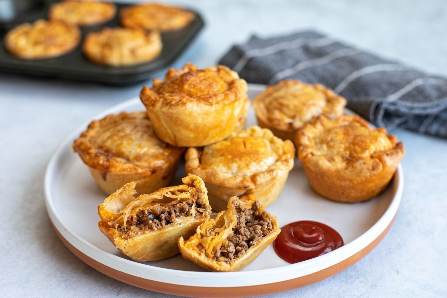 Gourmet Beef Party Pies