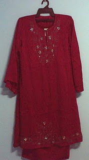 Baju Kurung Model Merah