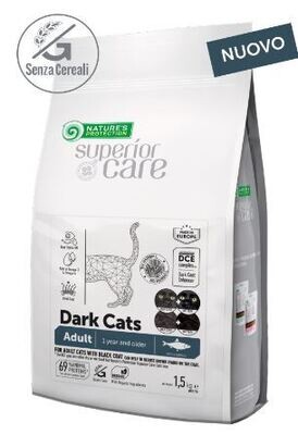 Natures protection Superior Care Dark Cats 1,5kg Aringa per gatti neri + Snack omaggio a scelta