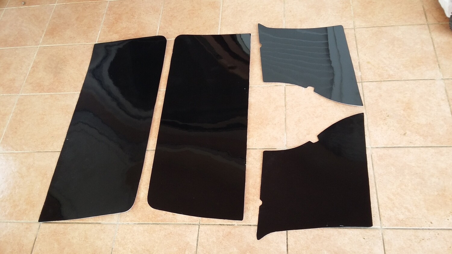 Kit  panneaux de porte Peugeot 104 et Samba - fibre