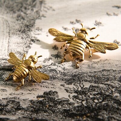 Melody Nelson - Brass Bee Brooches
