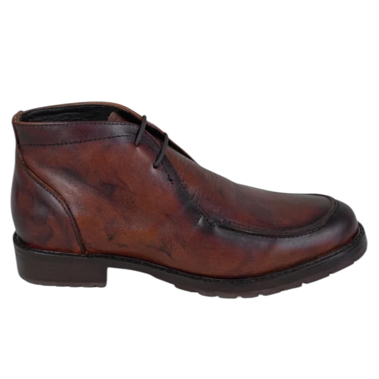 BOTA CHUKKA CASUAL