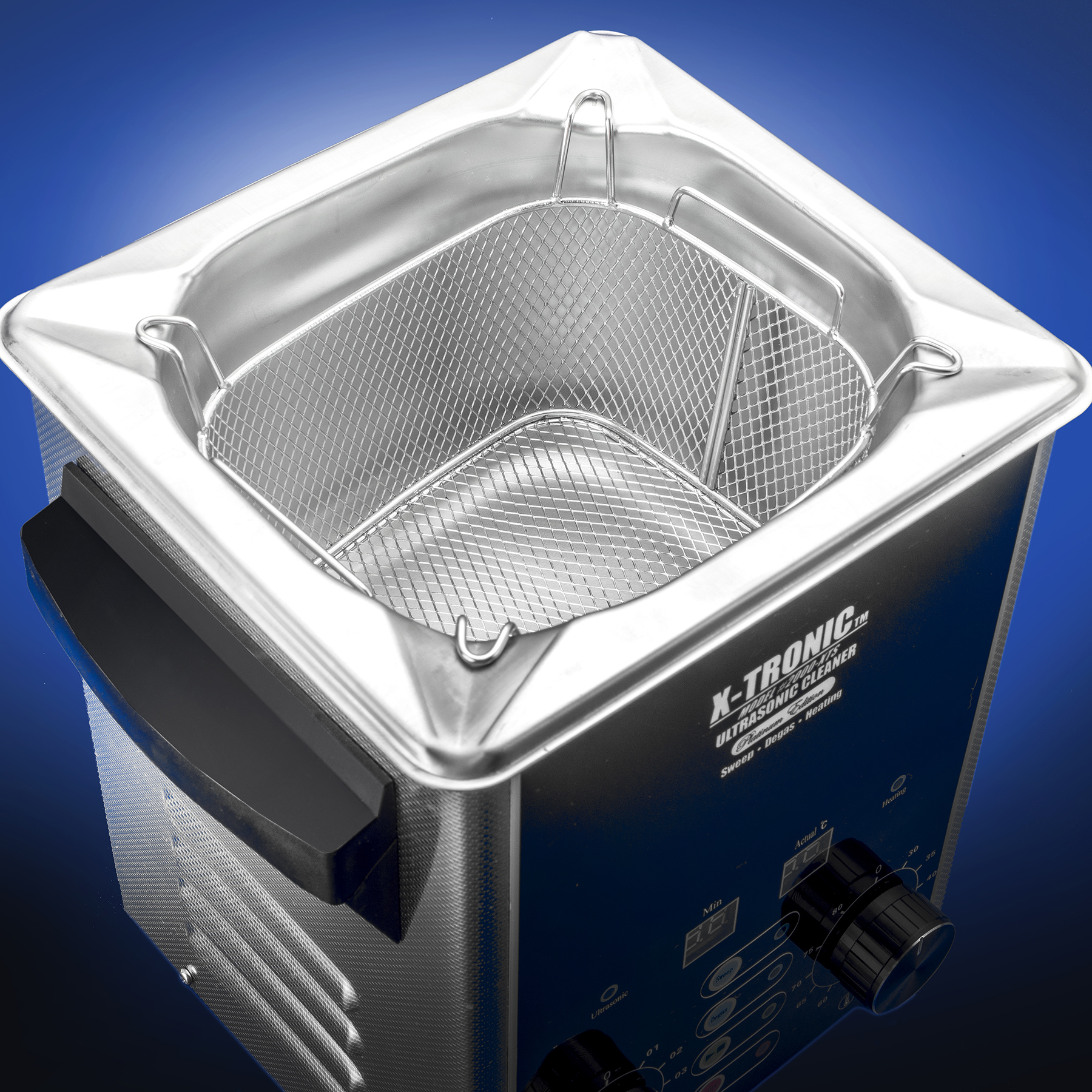 X-Tronic Model #2000-XTS 2.0 Liter Square Format "Platinum Edition" Commercial Ultrasonic Cleaner with Time/Temp LED Displays, Sweep & Degas Controls, S/S Cleaning Basket & Wire Rack Holder X-Tronic Model #2000-XTS 2.0 Liter Square Format "Platinum Edition" Commercial Ultrasonic Cleaner with Time/Temp LED Displays, Sweep & Degas Controls, S/S Cleaning Basket & Wire Rack Holder