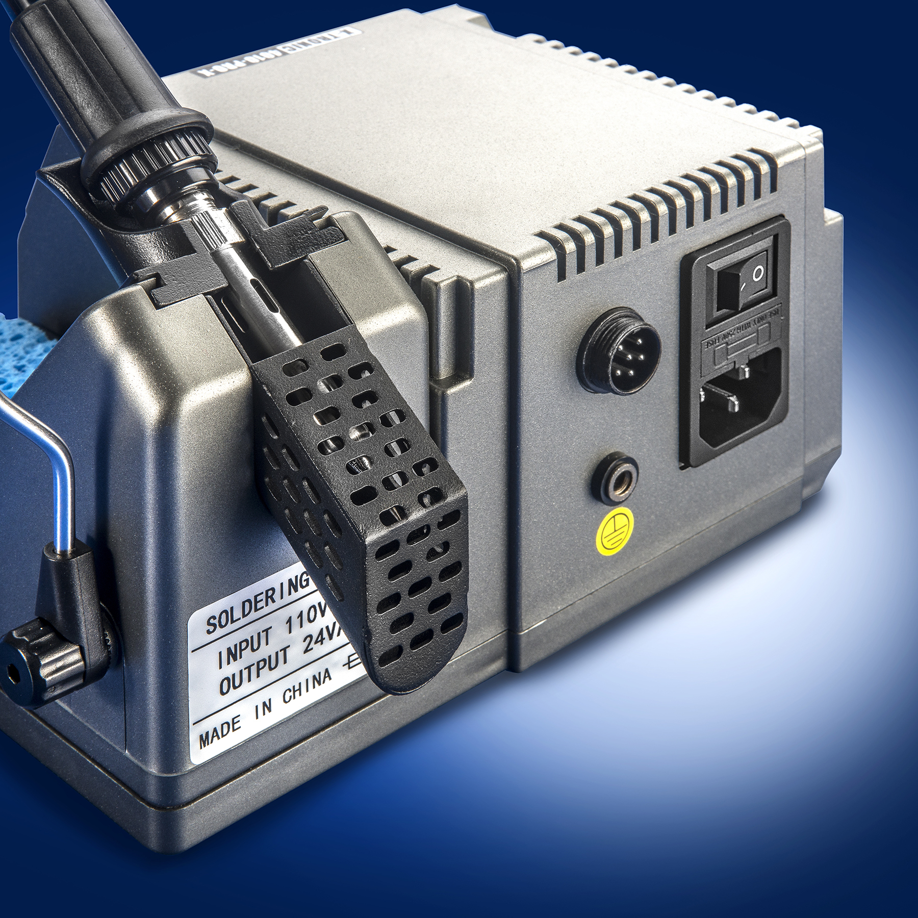 X-Tronic Model 4010-PRO-X "Professional Edition" Soldering Station Complete Kit with 5 Extra Sizes/Styles & More X-Tronic Model 4010-PRO-X "Professional Edition" Soldering Station Complete Kit with 5 Extra Sizes/Styles & More