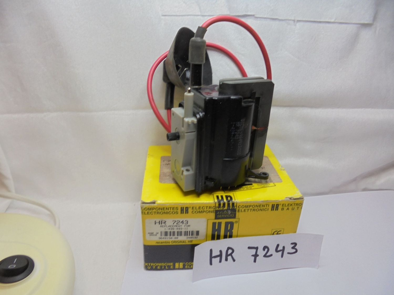 HR 7243 Lijntrafo