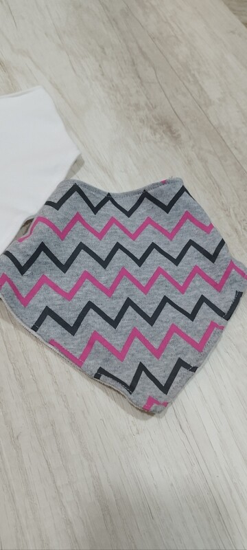 Bandana gris zigzag
