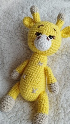 Amigo de Apego Jirafa OLI (amigurumis)