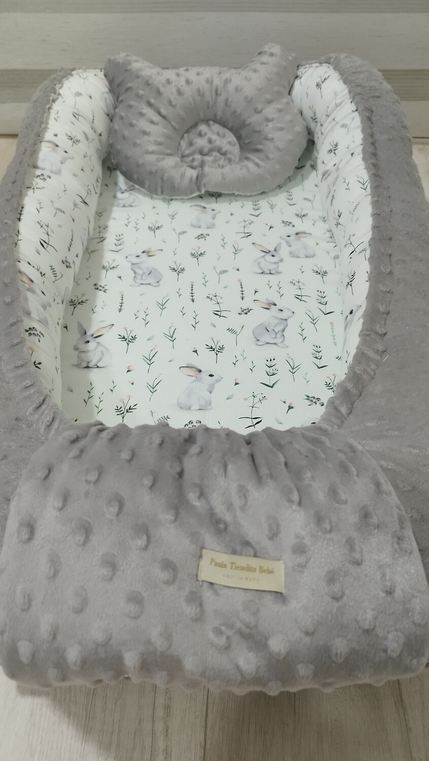Conejitos en Gris