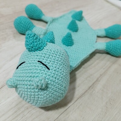 Amigo de Apego Dinosaurio (amigurumi) Amigo de Apego Dinosaurio (amigurumi)