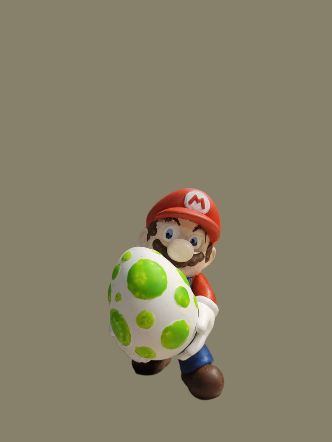 Mario with Yoshi Egg