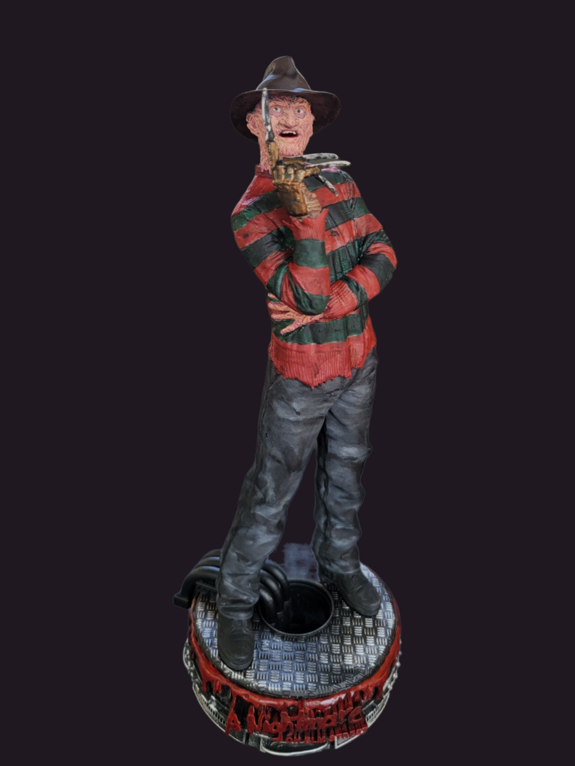 Freddy Krueger Statue