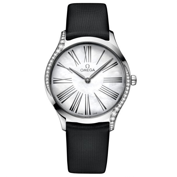 De Ville Trésor Quartz Mother-of-Pearl Dial Diamond Black Fabric Strap