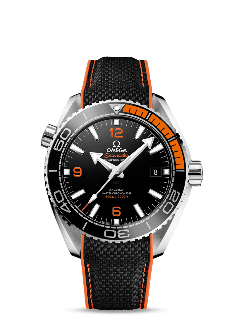 Seamaster Planet Ocean 600m 43.5mm with Black dial in Stainless Steel on a Textured Strap