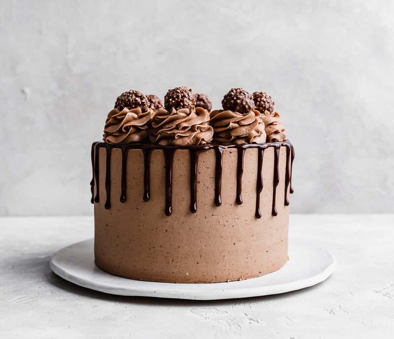 Ferrero Rocher Cake 155gm x 10 Slices