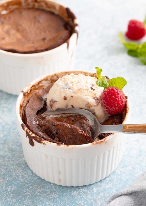 Giant Kinder Chocolate Lava Cake x 6 Bowls