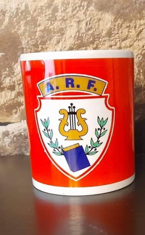 Caneca com símbolo
