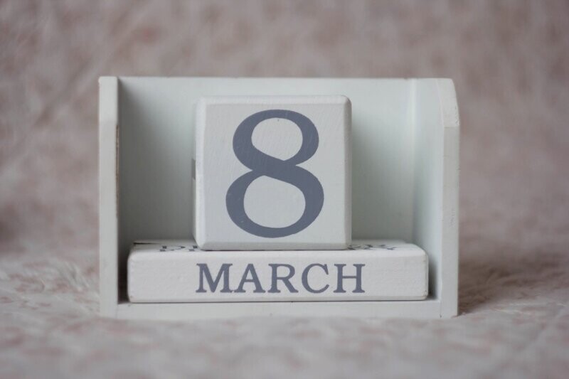 Auspicious Date Selection