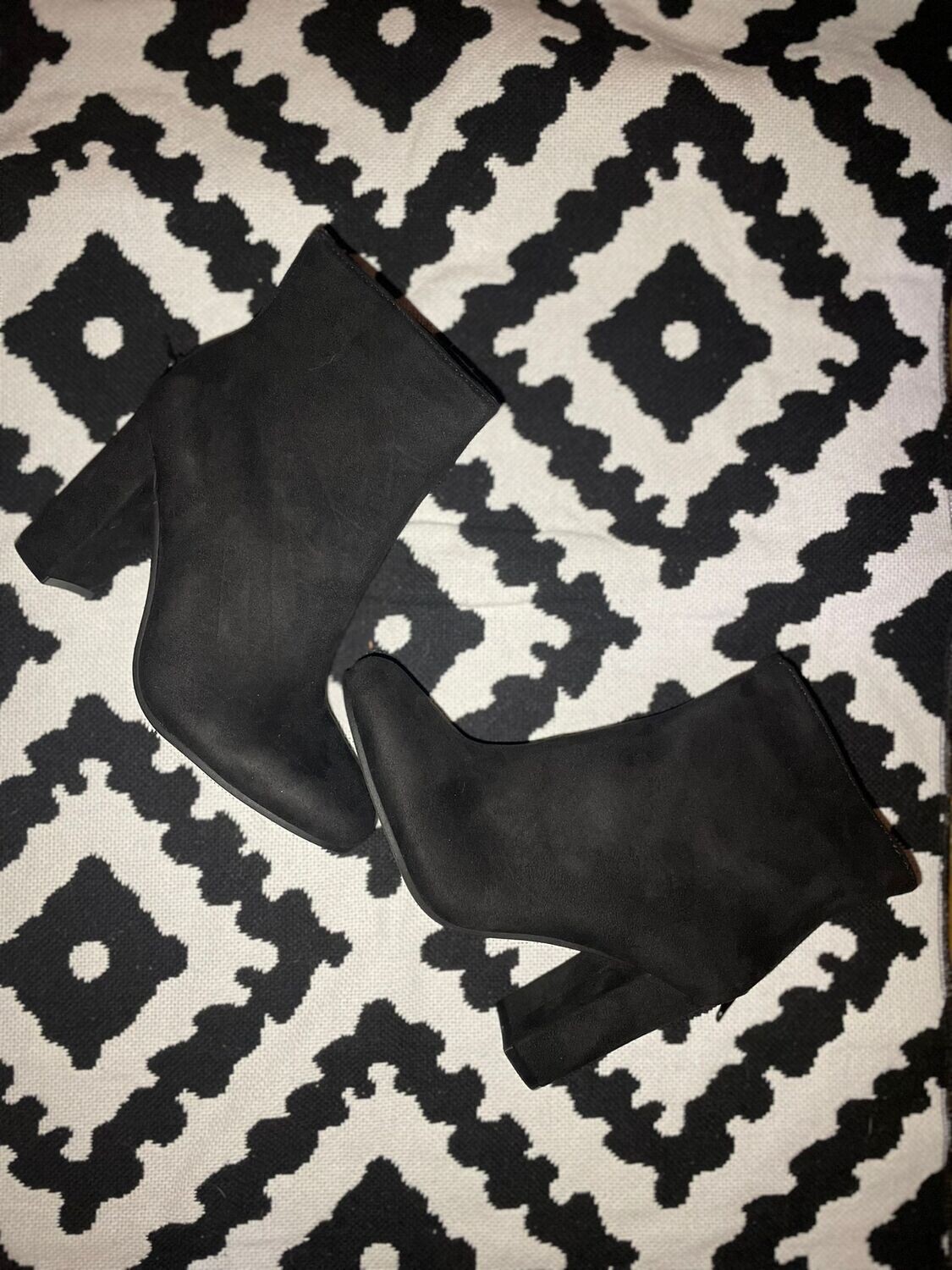 Botín negro tacón talla 37