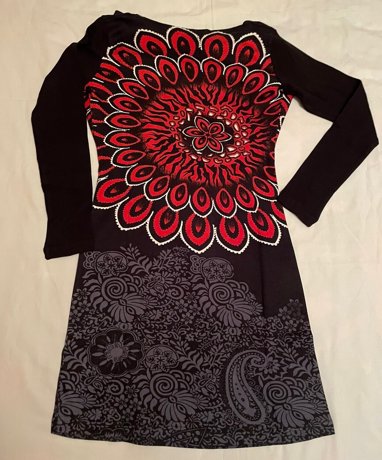 Vestido negro y rojo  talla S