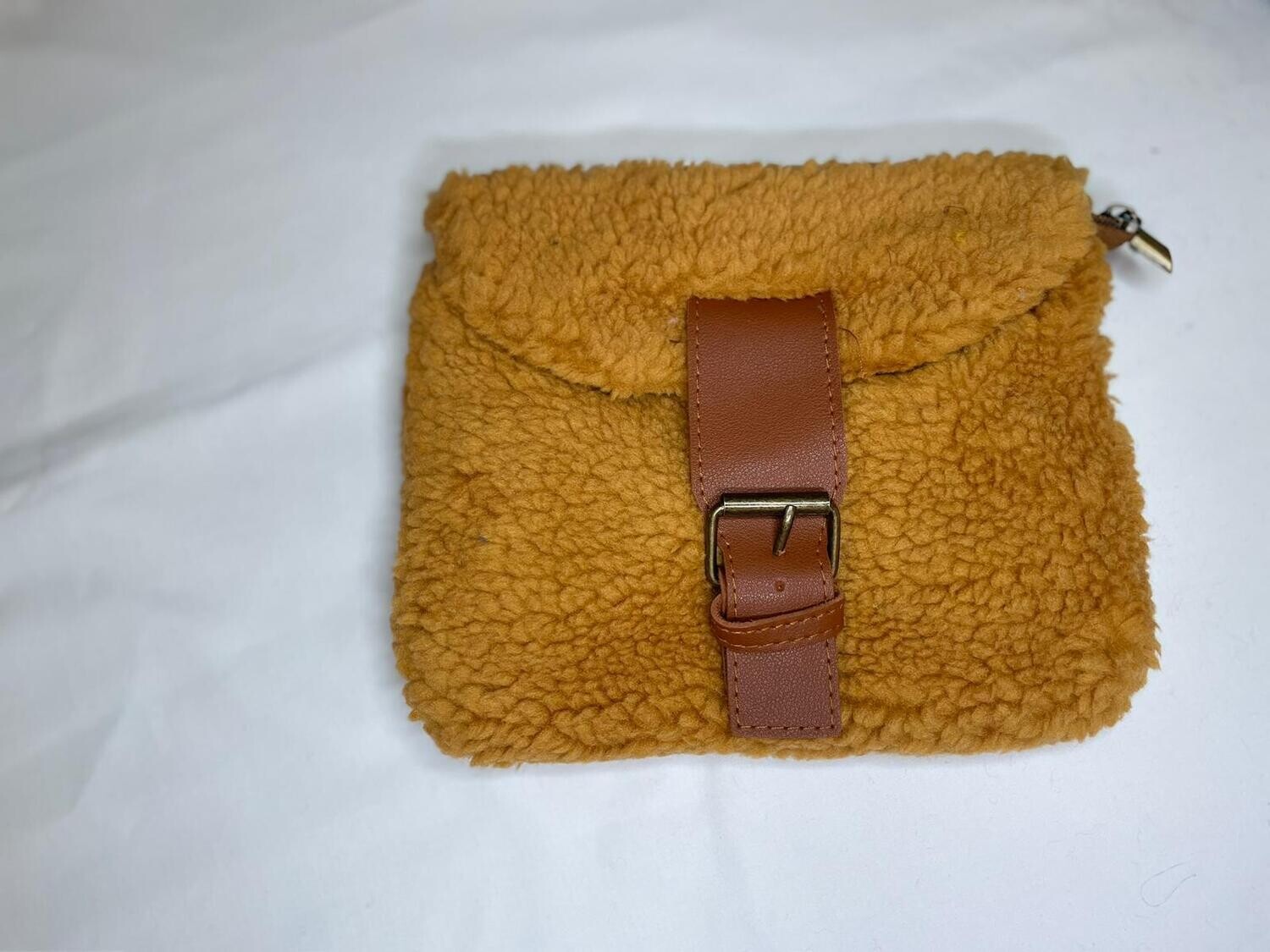 Bolso bandolera suave amarillo