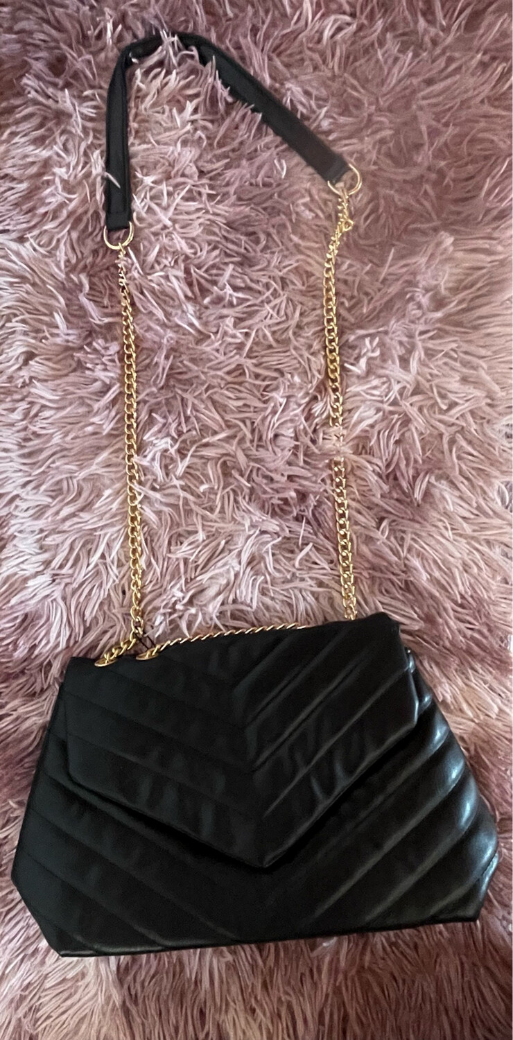 Bolso negro pequeño