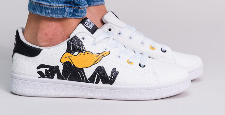 Deportivas looney tunes talla 36