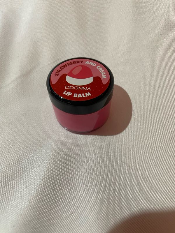 Bálsamo labial fresa y nata