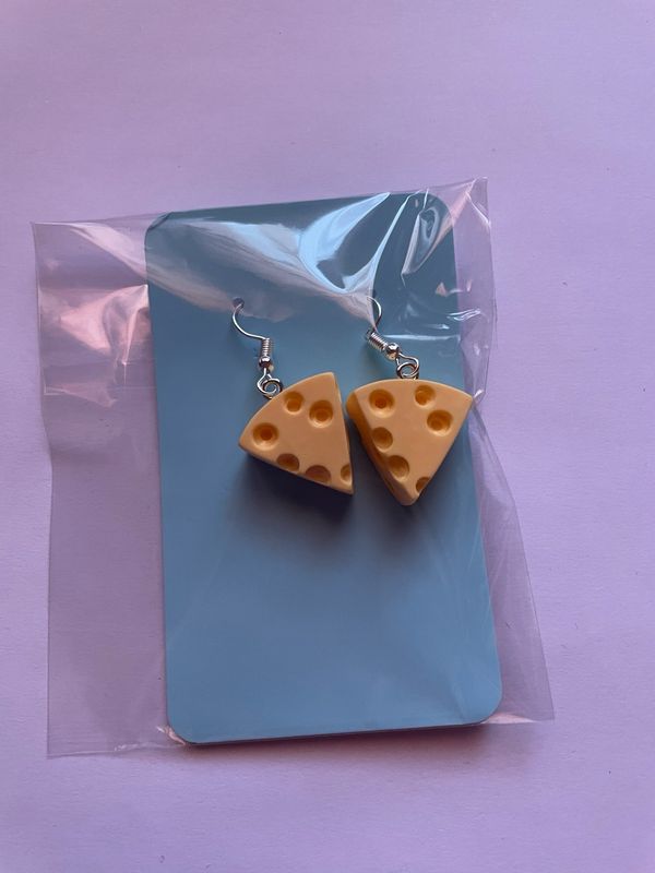 Pendientes queso