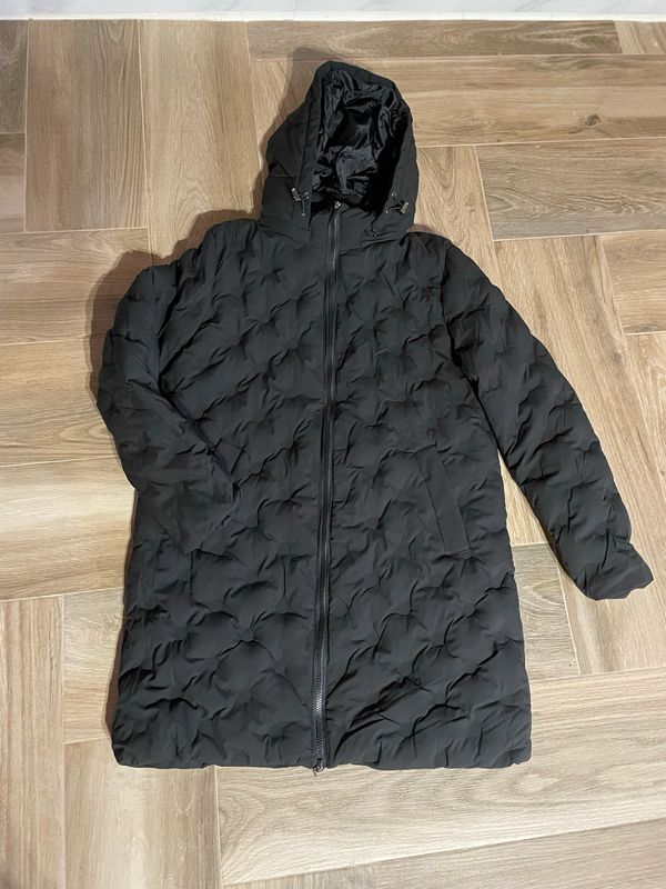 Abrigo talla 48 equivale a una L Abrigo talla 48 equivale a una L