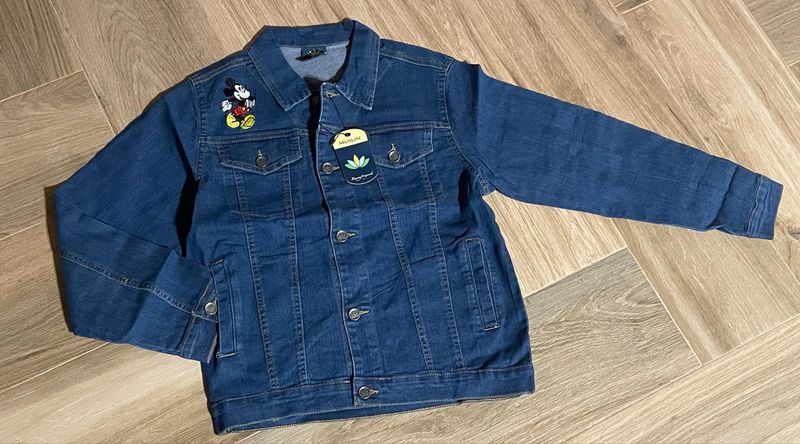 Chaqueta con bordado S Chaqueta con bordado S