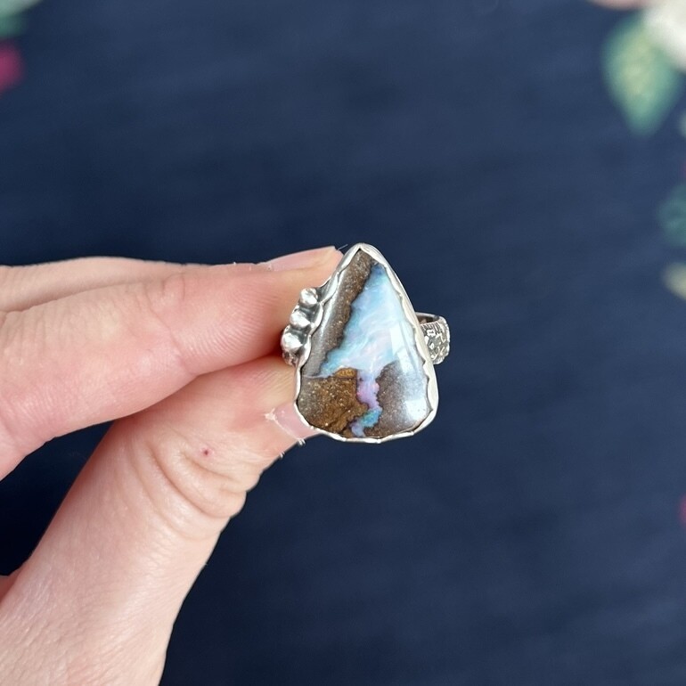 Boulder Opal size 7