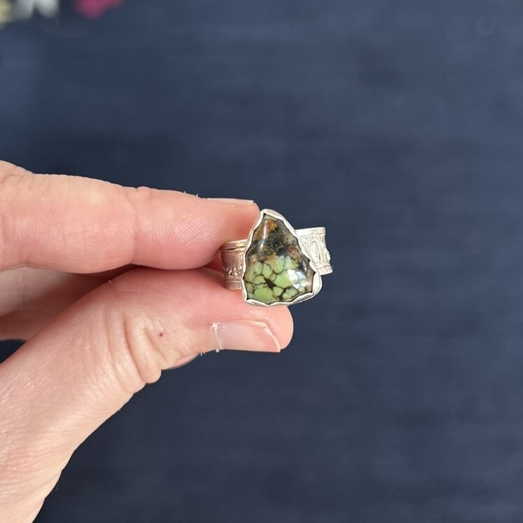 Qingu Poly ring sz. 5.25
